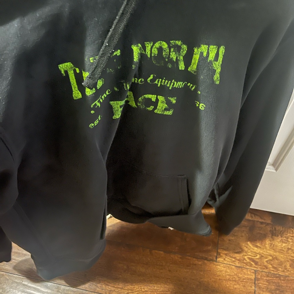 North face pullover hoodie
